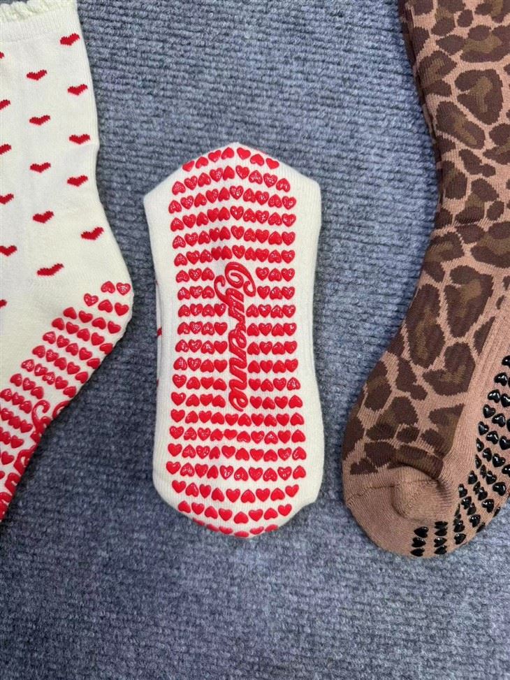 Pilates Grip Socks for Small Feet Women best
